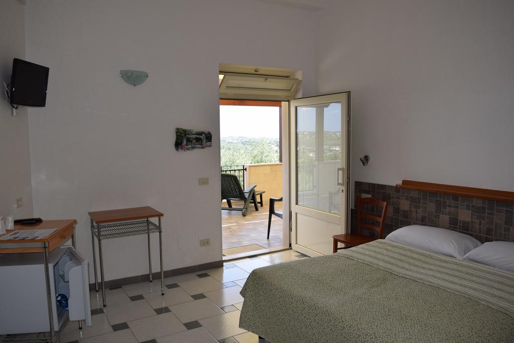 Bed & Breakfast La Collinetta Локоротондо Екстериор снимка